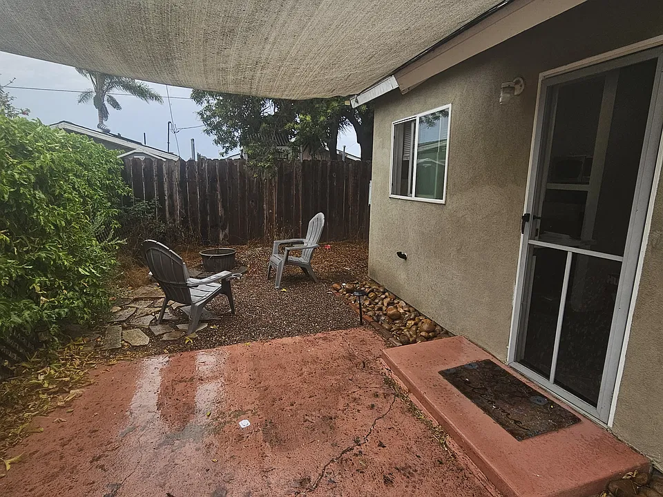 3667 Menlo Ave #1