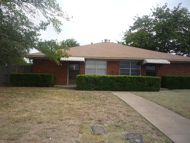 1st image of 108 Valleyglen Dr