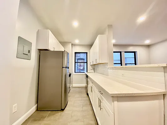 Rented by Compass | media 8