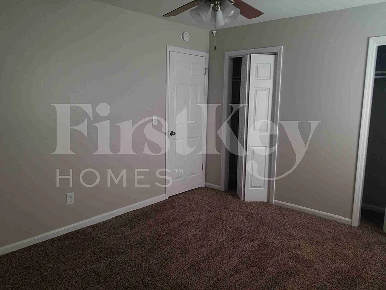 430 Citadel St — Photo 12
