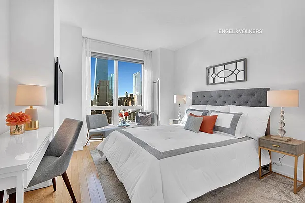 Sold by Engel & Völkers New York City | media 10