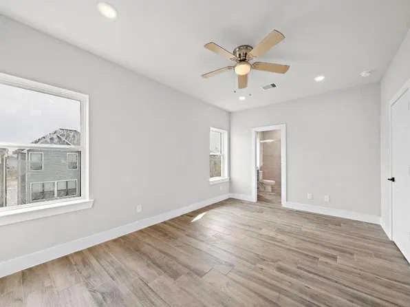 232 W 28th St #A, Houston, TX 77008