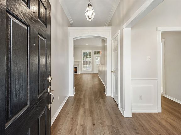 3rd image of 3213 Liesl Ct