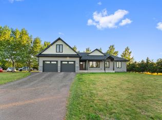 56 1st St, Egmont Parish, PE C0B1V0