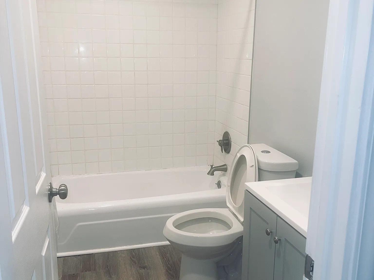 1 bed, 725 sqft, $1,100 — Photo 4