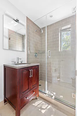 Sold by Compass | media 7