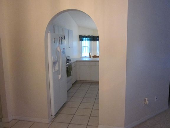 4th image of 118 Ferndale Ln
