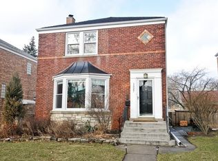 1527 Madison St, Evanston, IL 60202