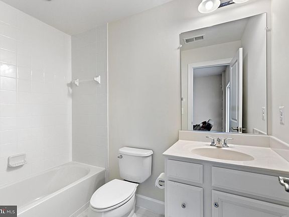 5th image of 15287 Westham Ct