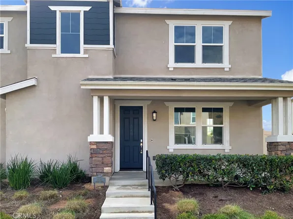 7424 Garnet Ridge Rd, Jurupa Valley, CA 92509