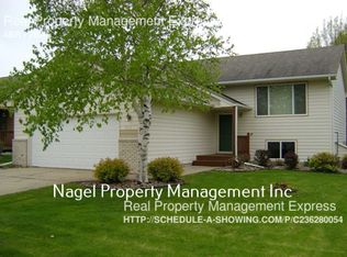 4913 E 36th St, Sioux Falls, SD 57110