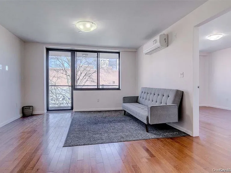 13646 41st Ave #2A — Photo 2