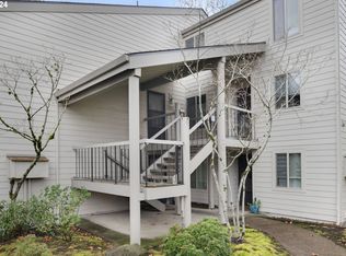 10195 SW Trapper Ter, Beaverton, OR 97008