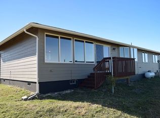 447 S Portal Loop SW, Ocean Shores, WA 98569