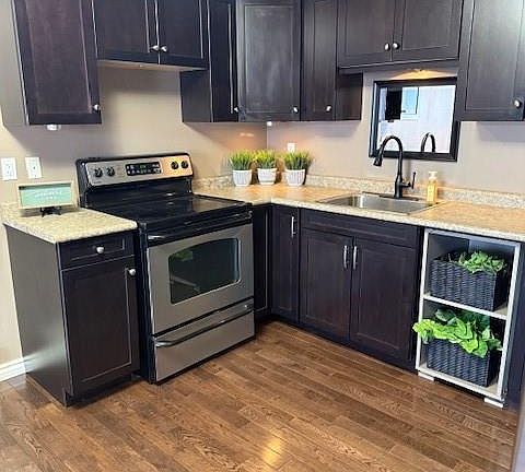 3rd image of 38 Spence St #22