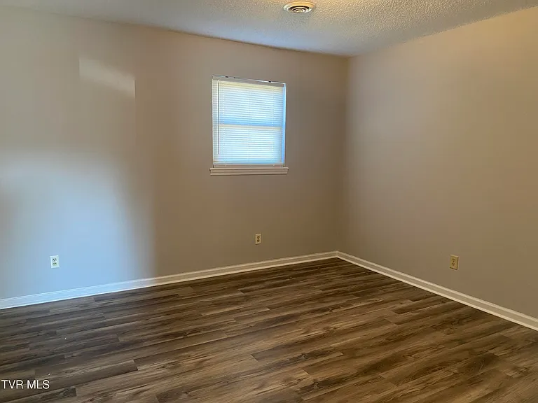 155 Mays St #3 — Photo 7