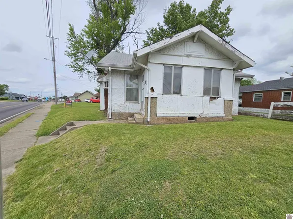 854 Paris Rd, Mayfield, KY 42066