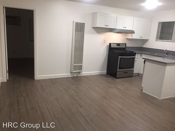 2nd image of 14329 Haynes St APT 9