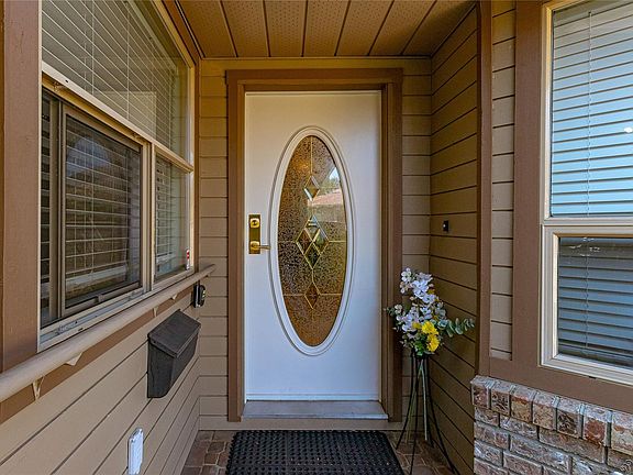 4th image of 4515 Pipeline Rd #901