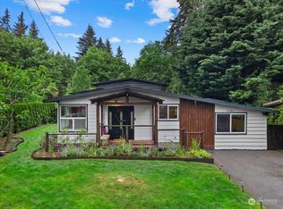 5006 NE 188th St, Lake Forest Park, WA