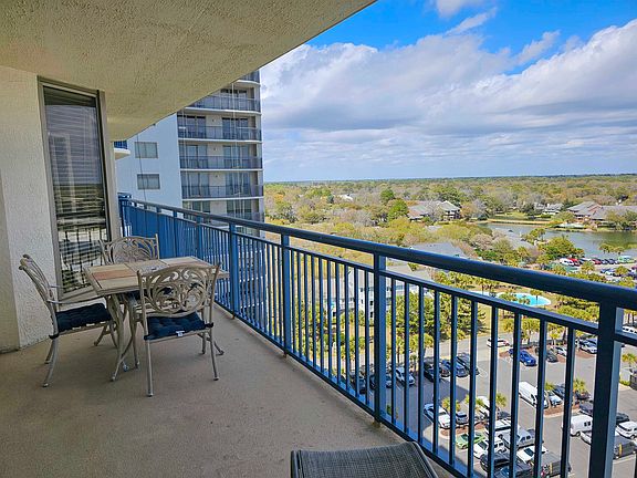 4th image of 8560 Queensway Blvd. #1205