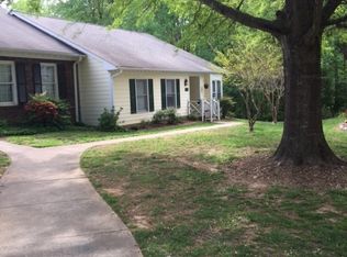 2658 Cottage Cir, Raleigh, NC 27613