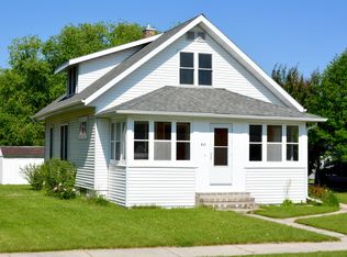 521 Kendall Ave S, Thief River Falls, MN 56701