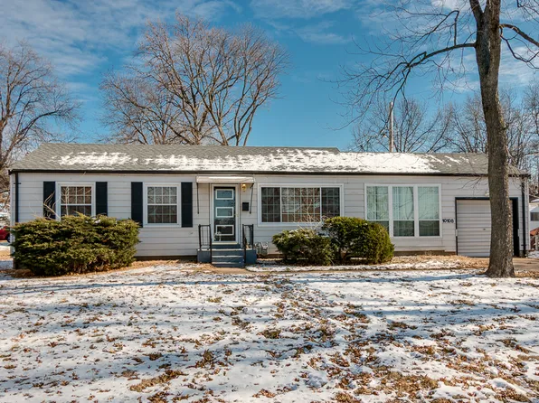 10108 Dwight Dr, Saint Louis, MO 63137