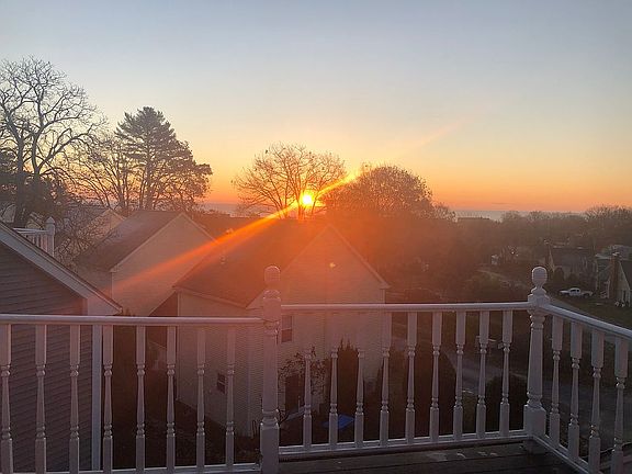 2nd image of 2 Yorke Ridge Way