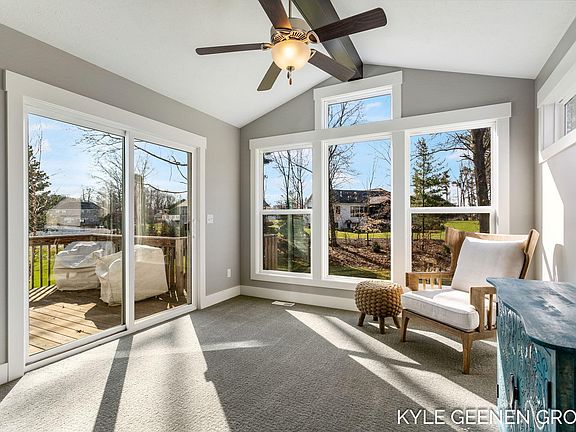 4th image of 14878 Sagebrush Dr