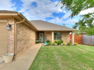 712 Bobcat Trl, Yukon, OK 73099