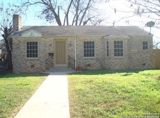 1930 W Wildwood Dr, San Antonio, TX 78201