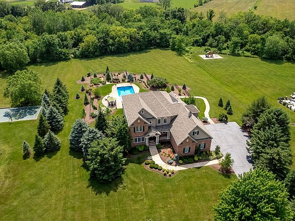 2nd image of 12428 Leighton Dr