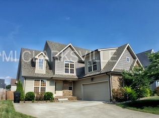 1216 Chinook Cir, Clarksville, TN 37042