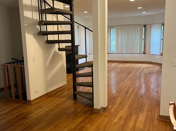 8742 S Harper Ave #1, Chicago, IL 60619