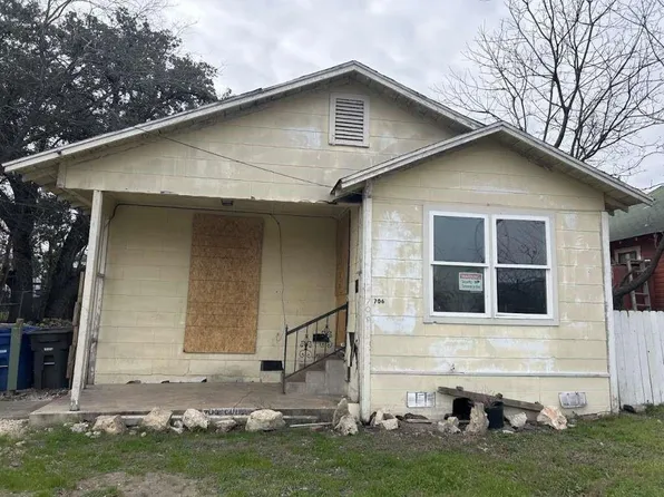 706 Gulf, San Antonio, TX 78202