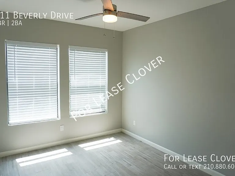211 Beverly Dr — Photo 12