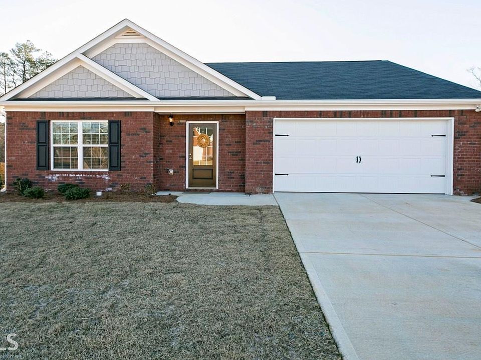 1st image of 44 McGregor Ln