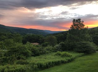 11 Fassifern Fields Rd, Slatyfork, WV 26291