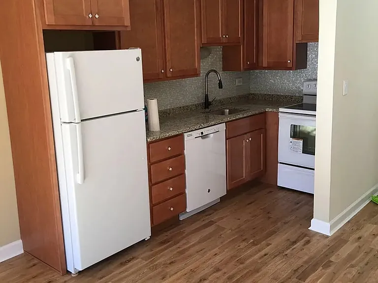710 Washington Blvd #3 — Photo 7