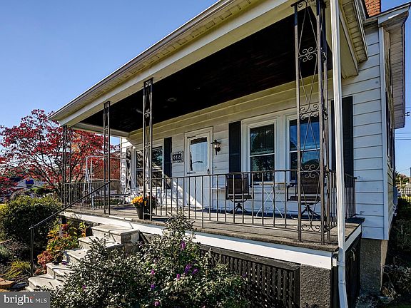 4th image of 4416 Buena Vista Ave