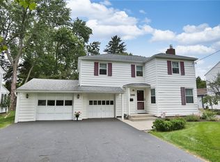 242 Seneca Rd, Rochester, NY 14622