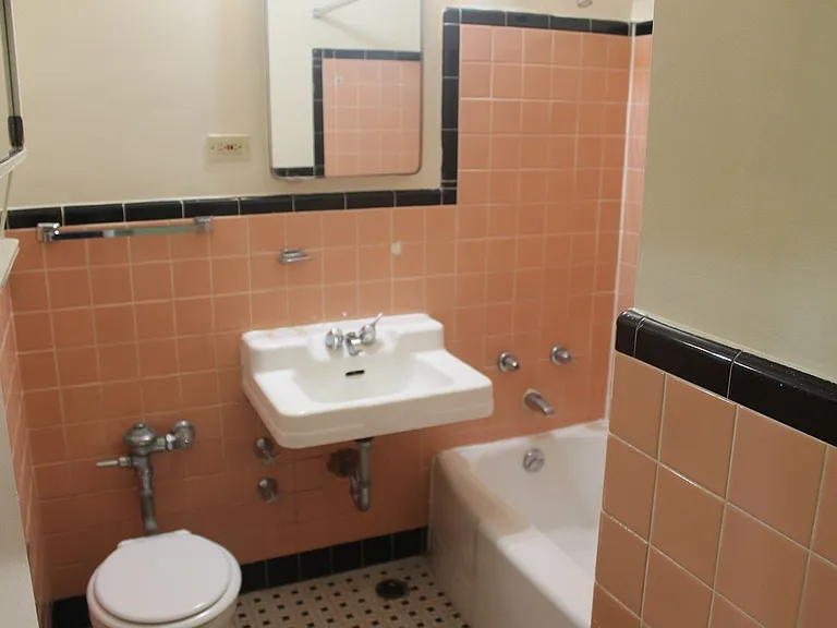 721 Austin St #27 — Photo 8