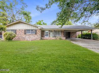 2070 Trailwood Dr, Biloxi, MS 39532