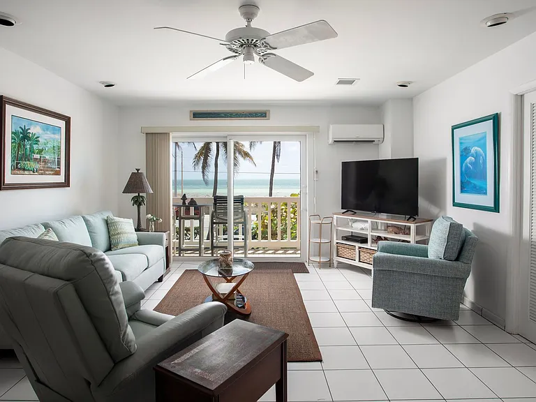 2601 S Roosevelt Blvd #B203 — Photo 2