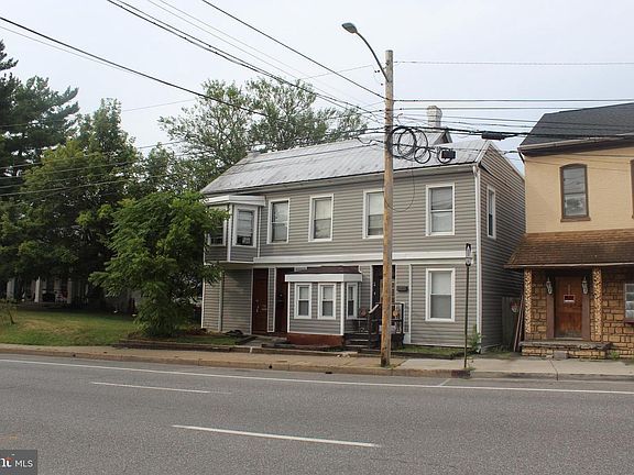 3rd image of 447-449 W Washington St