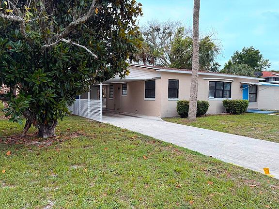 2nd image of 1010 Mayflower Road