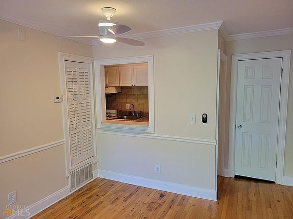 5th image of 2805 NE Expy NE APT C13