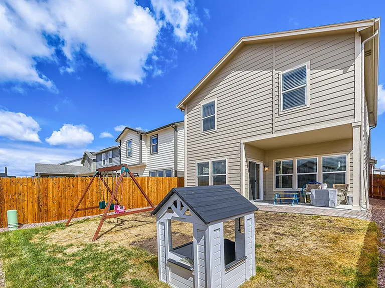 8116 Kittrick Pl — Photo 26