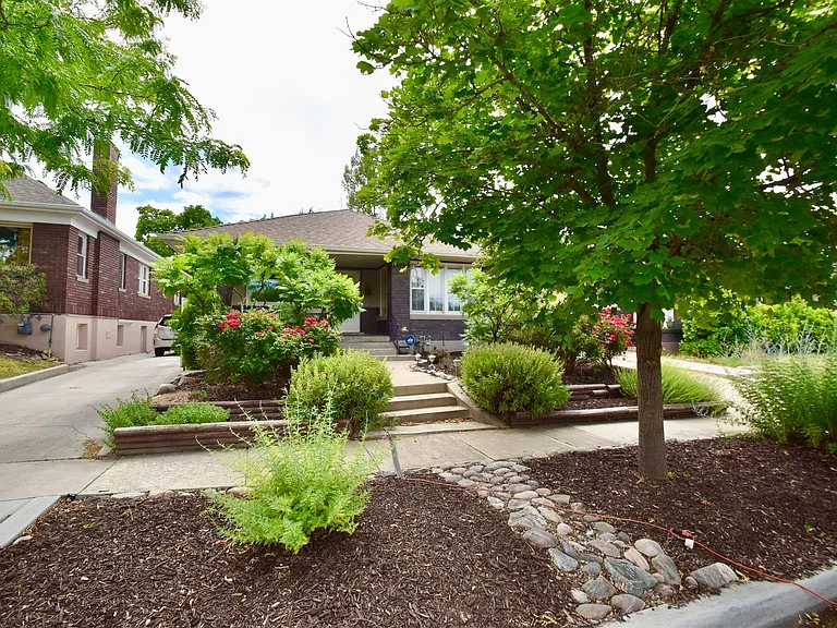 854 E Kensington Ave — Photo 35